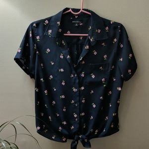 J. Crew Mercantile Tie Front Top